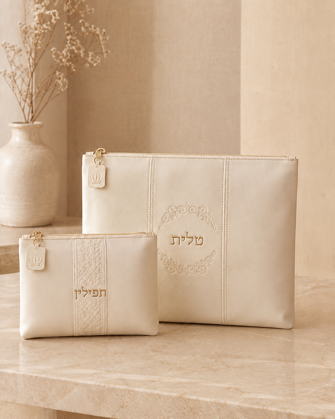 קטגוריית תיקים וכיסויים — מוצרי יודאיקה איכותיים